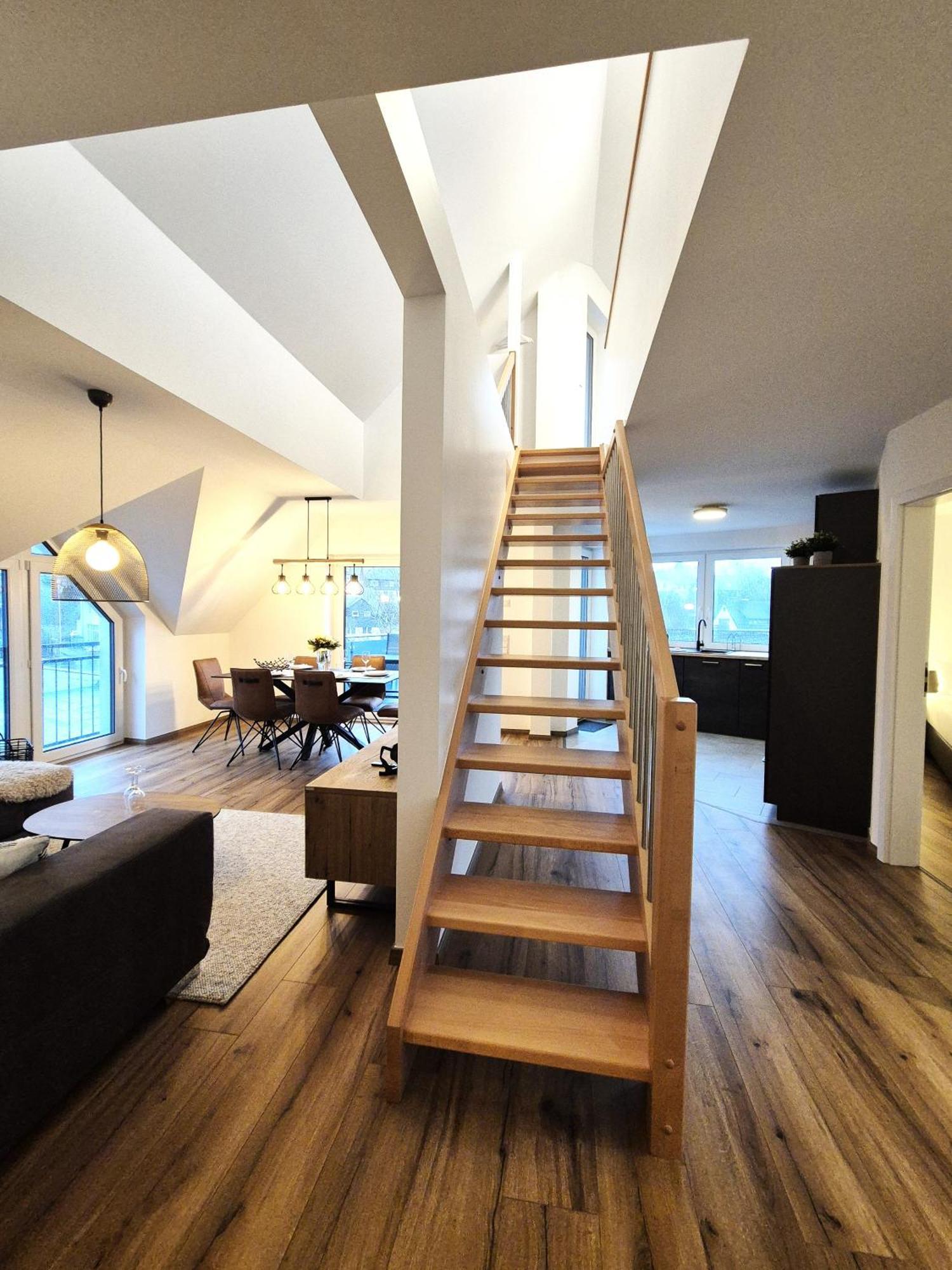 21133 Apartment